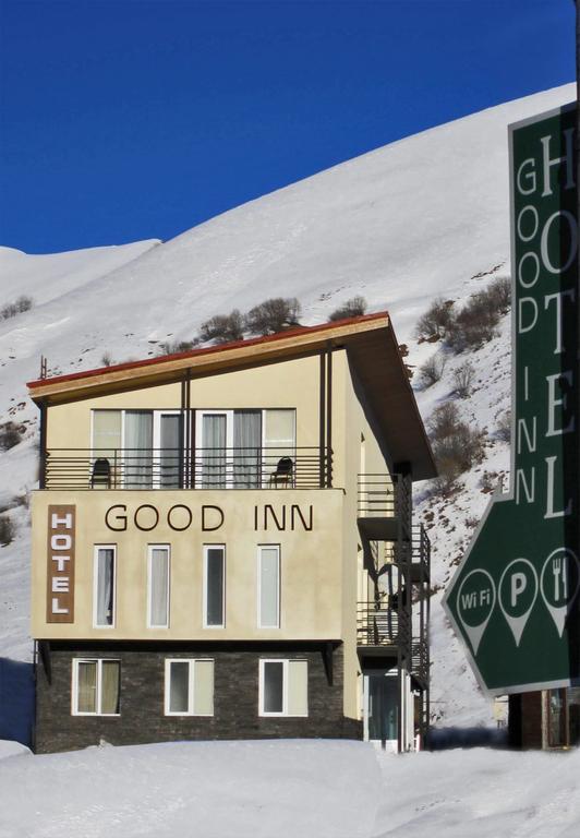 Good Inn Hotel Gudauri Esterno foto
